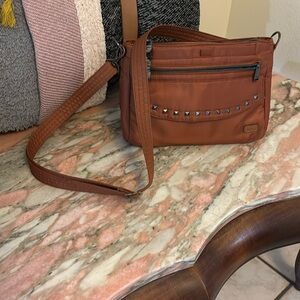 🔥deal🔥 LUG Pacer 2 Crossbody Copper RFID outer zipper pocket - clean-no stains